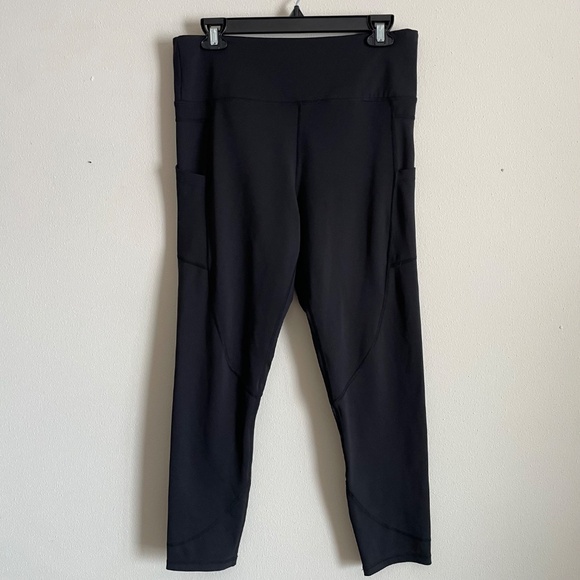 Zyia Active Black Pocket Light n Tight Hi Rise 7/8 legging - Picture 3 of 7